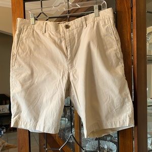 Hart Schaffner Marx Beige Dress Shorts - size 34